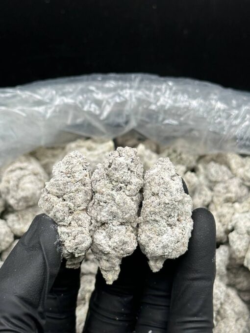 Luminate Snow Caps Weed